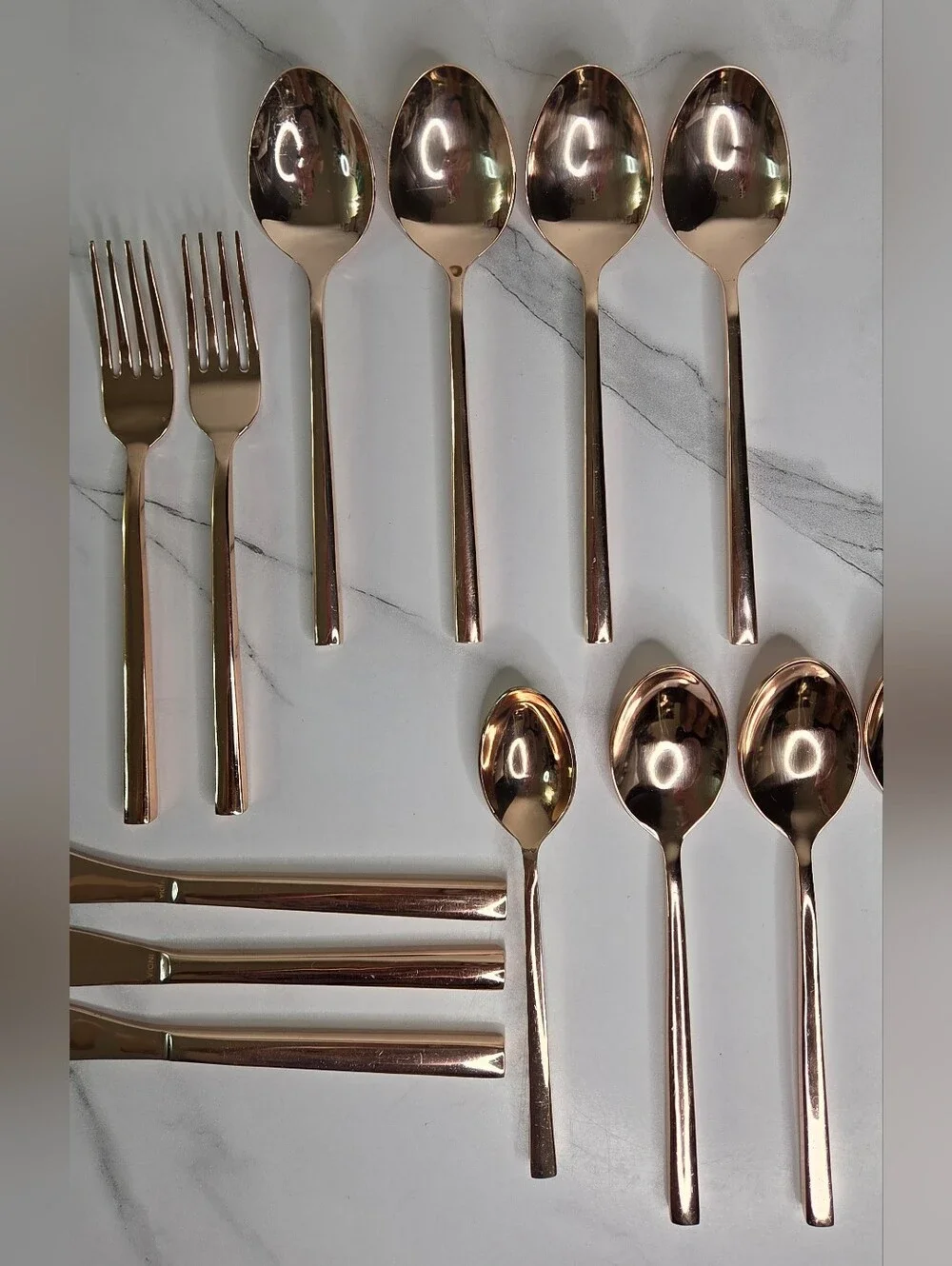 Rose Gold Flatware Set - Elegant Home Dining Cutlery - 13 Piece Lot
